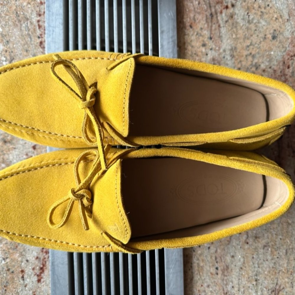 TOD's Gommino Driving Shoes, Size US 8.5, Yellow Suede